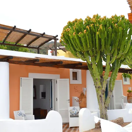 Penzion Dependance La Caletta Panarea