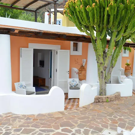 Dependance La Caletta Penzion 3*