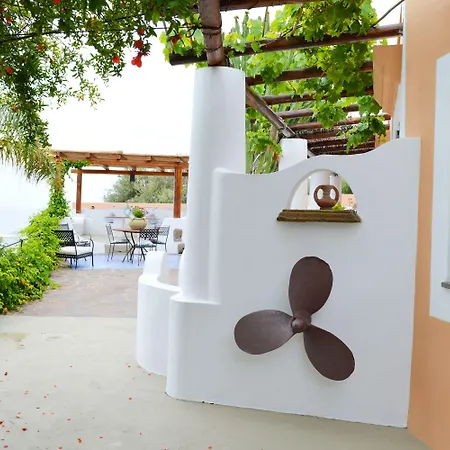 Dependance La Caletta 3*