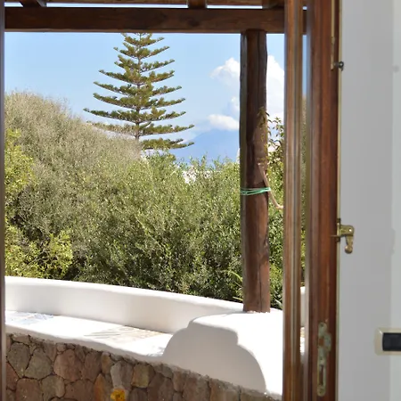 Dependance La Caletta Panarea