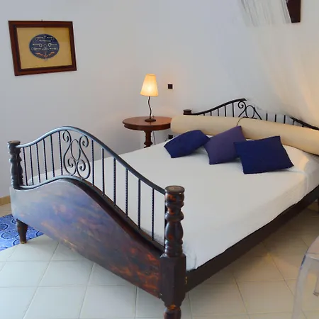 Dependance La Caletta 3*